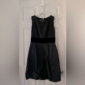 Women’s Gossip Little Black dress Sleeveless Wool Silk Italy 42/ US 8 cocktail